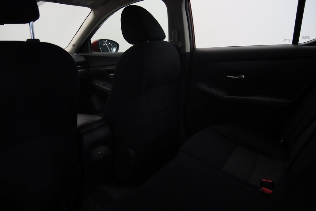 2020 Nissan Sentra in Baie-Comeau, Quebec - 8 - w1024h768px