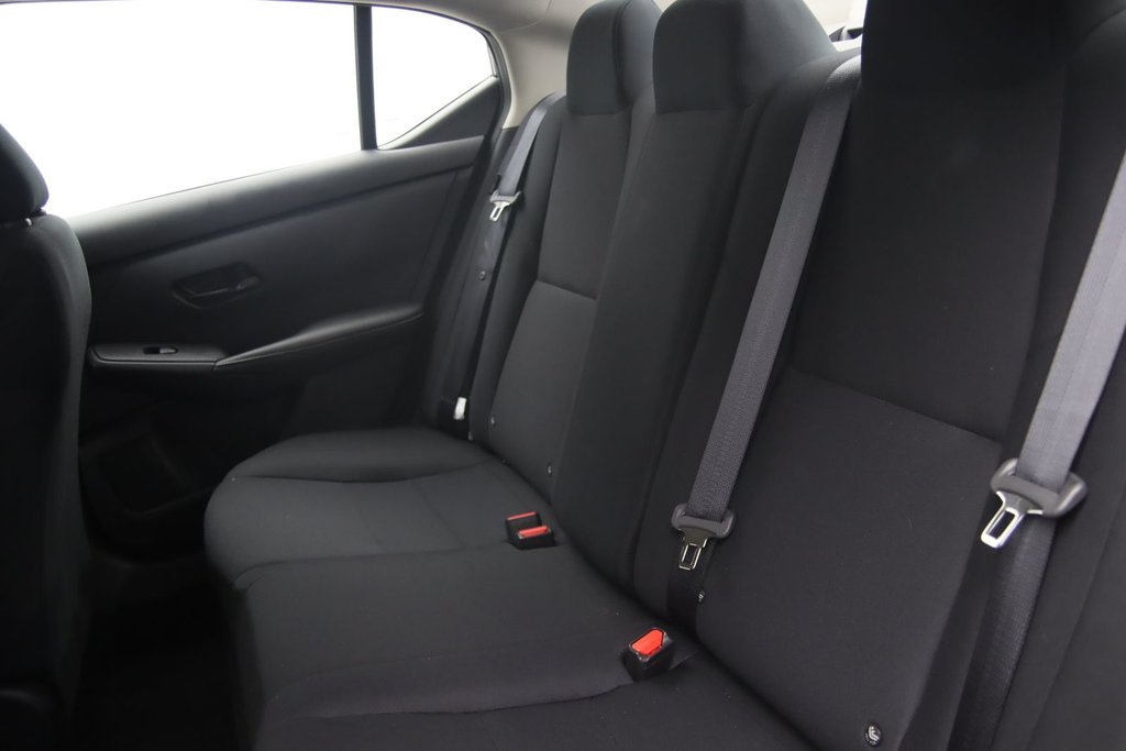 Nissan Sentra  2024 à Jonquière, Québec - 9 - w1024h768px