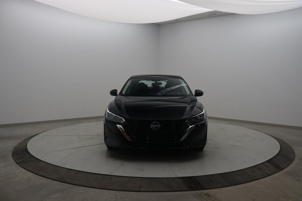 Nissan Sentra  2024 à Jonquière, Québec - 2 - w1024h768px