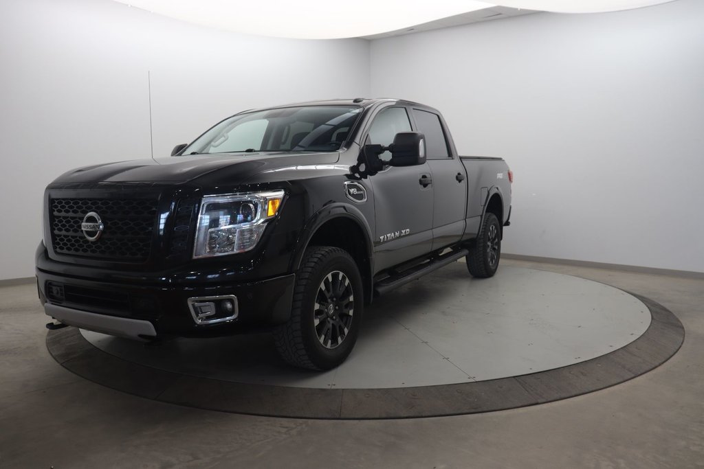 Nissan Titan XD  2019 à Sept-Îles, Québec - 1 - w1024h768px