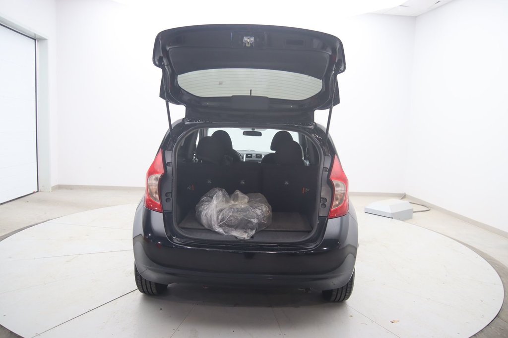 Nissan Versa Note  2014 à Jonquière, Québec - 17 - w1024h768px