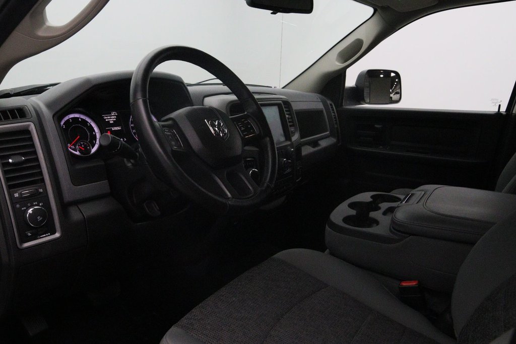 Ram 1500 Classic  2019 à Jonquière, Québec - 6 - w1024h768px