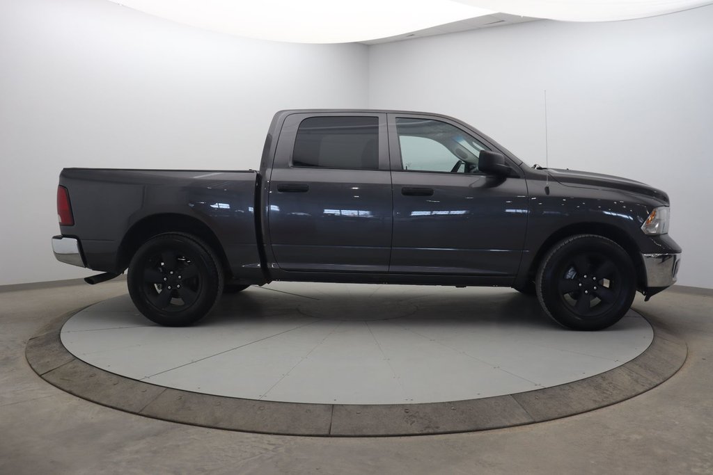 Ram 1500 Classic  2019 à Baie-Comeau, Québec - 3 - w1024h768px