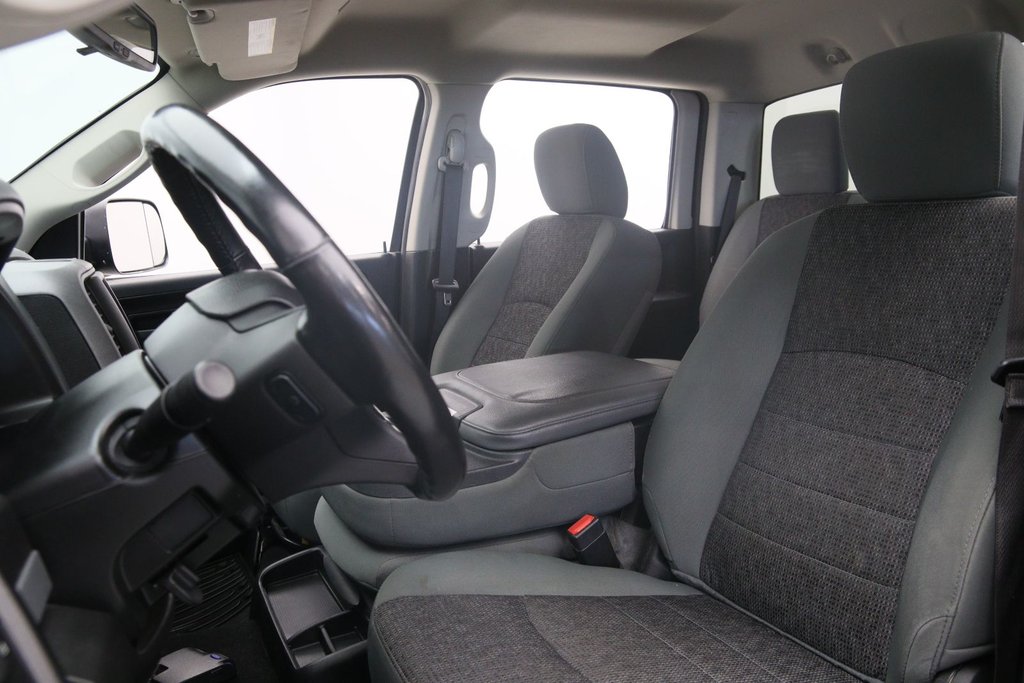 2019 Ram 1500 Classic in Jonquière, Quebec - 6 - w1024h768px