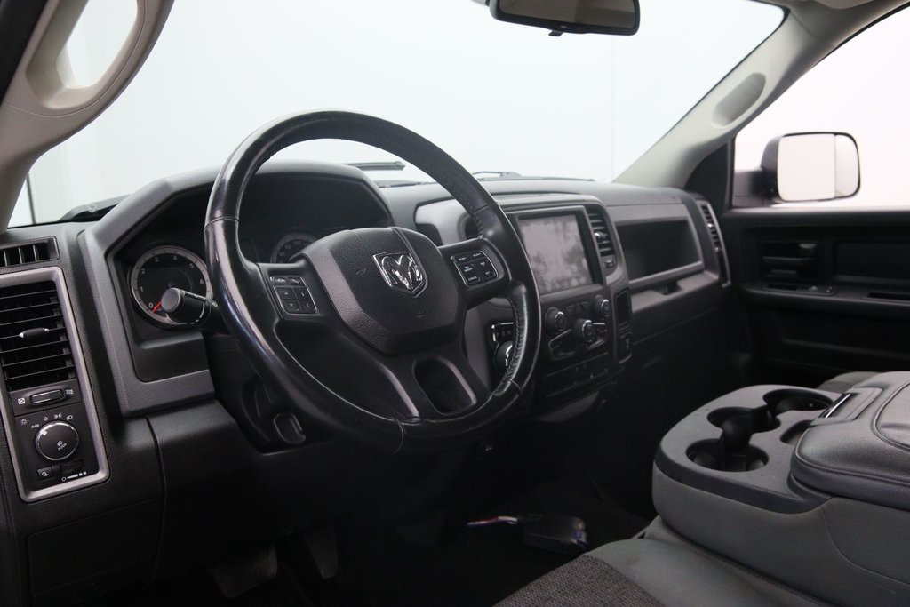2019 Ram 1500 Classic in Jonquière, Quebec - 7 - w1024h768px