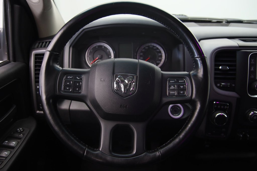 Ram 1500 Classic  2020 à Baie-Comeau, Québec - 11 - w1024h768px