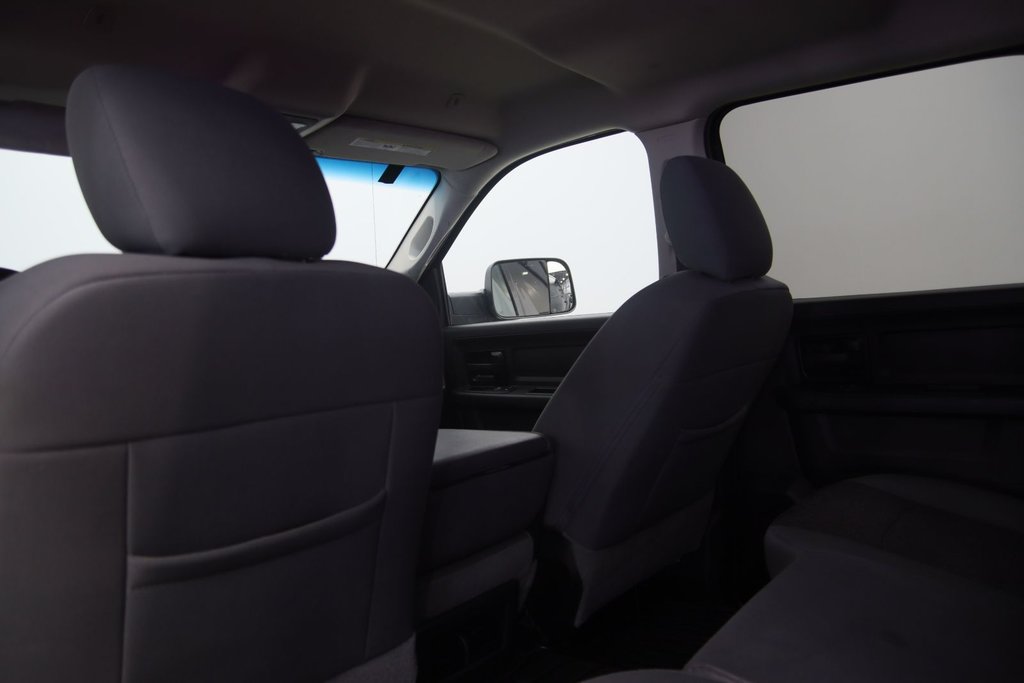 Ram 1500 Classic  2020 à Baie-Comeau, Québec - 8 - w1024h768px