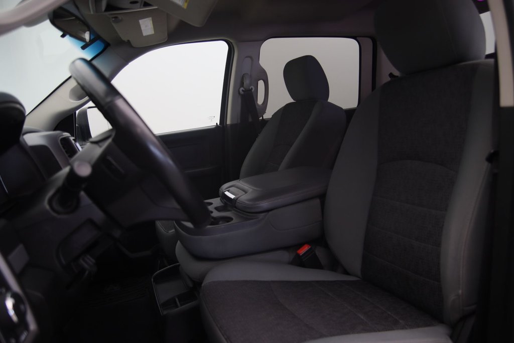 Ram 1500 Classic  2020 à Baie-Comeau, Québec - 7 - w1024h768px
