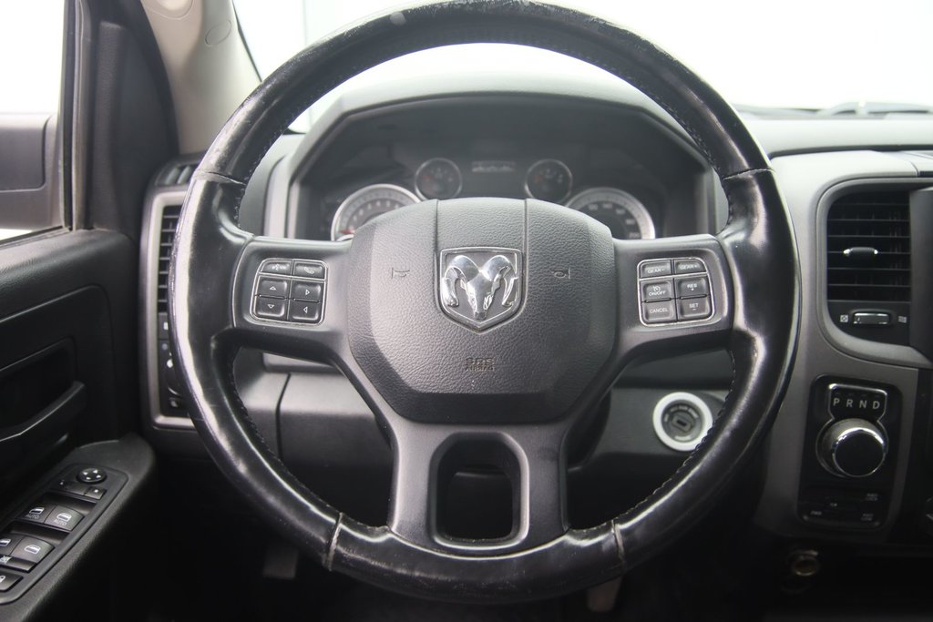 2020 Ram 1500 Classic in Baie-Comeau, Quebec - 11 - w1024h768px
