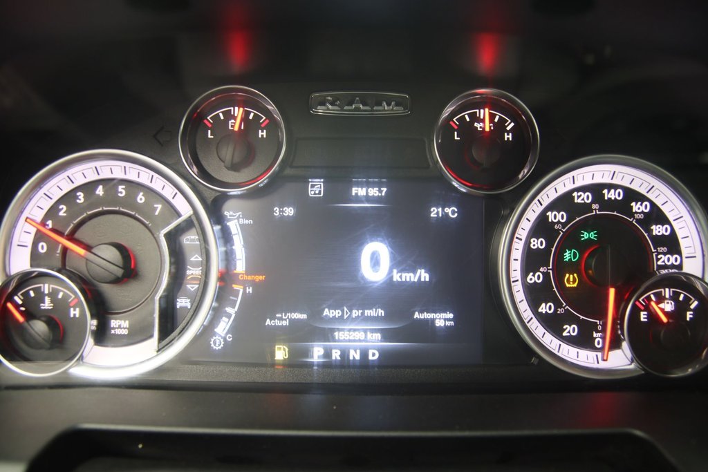 2020 Ram 1500 Classic in Baie-Comeau, Quebec - 12 - w1024h768px