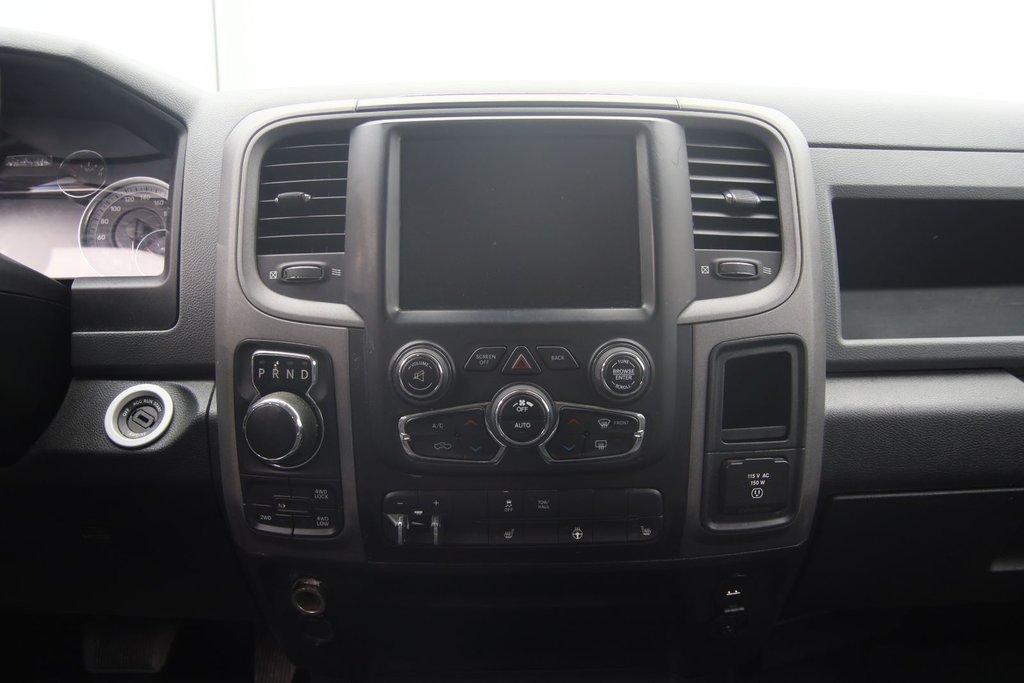 2020 Ram 1500 Classic in Jonquière, Quebec - 13 - w1024h768px