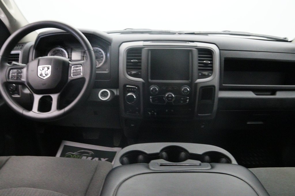 2023 Ram 1500 Classic in Sept-Îles, Quebec - 10 - w1024h768px