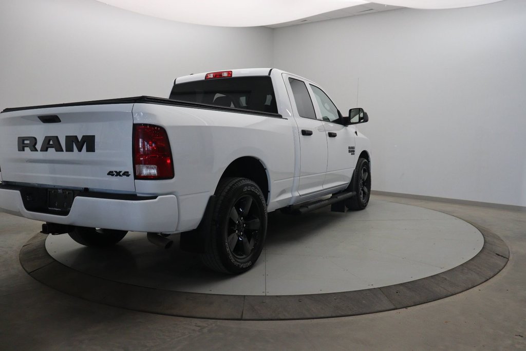 2023 Ram 1500 Classic in Sept-Îles, Quebec - 4 - w1024h768px