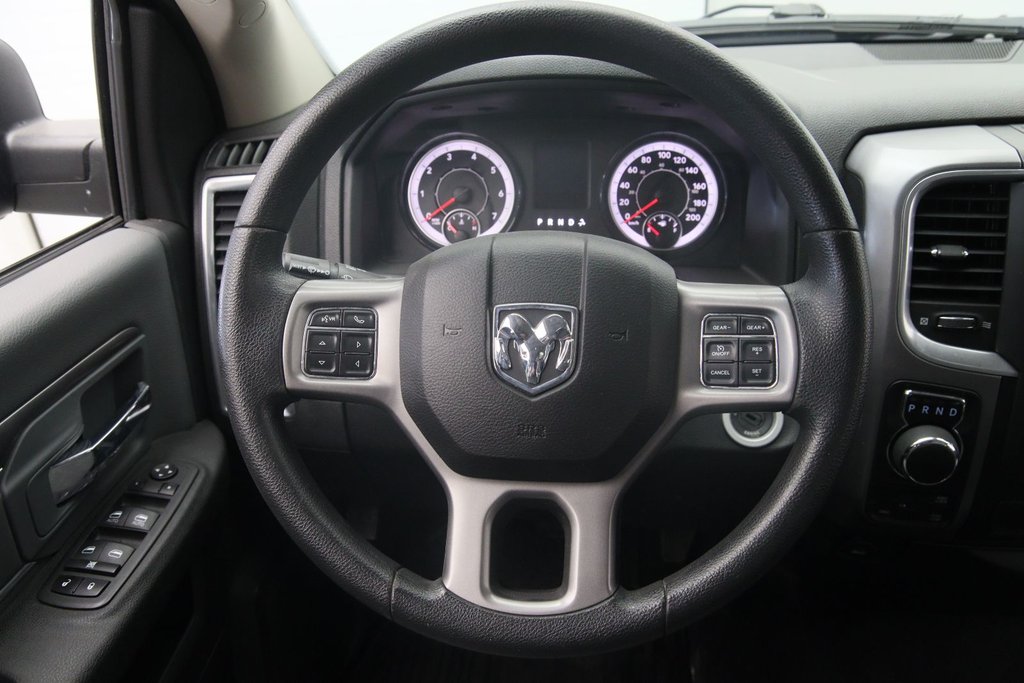 2023 Ram 1500 Classic in Jonquière, Quebec - 11 - w1024h768px
