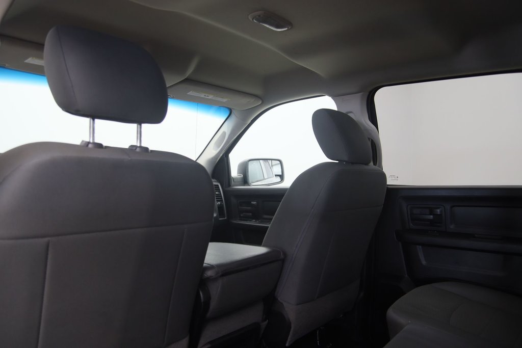 2018 Ram 1500 ST in Chicoutimi, Quebec - 8 - w1024h768px