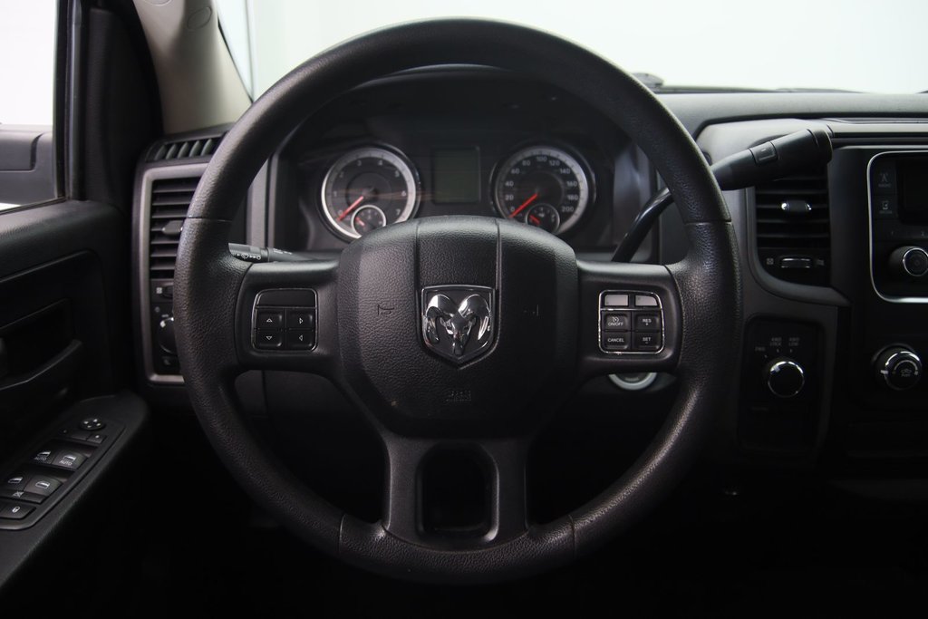 2018 Ram 1500 ST in Chicoutimi, Quebec - 11 - w1024h768px