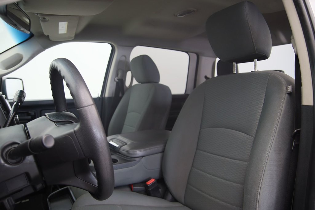 2018 Ram 1500 ST in Chicoutimi, Quebec - 7 - w1024h768px