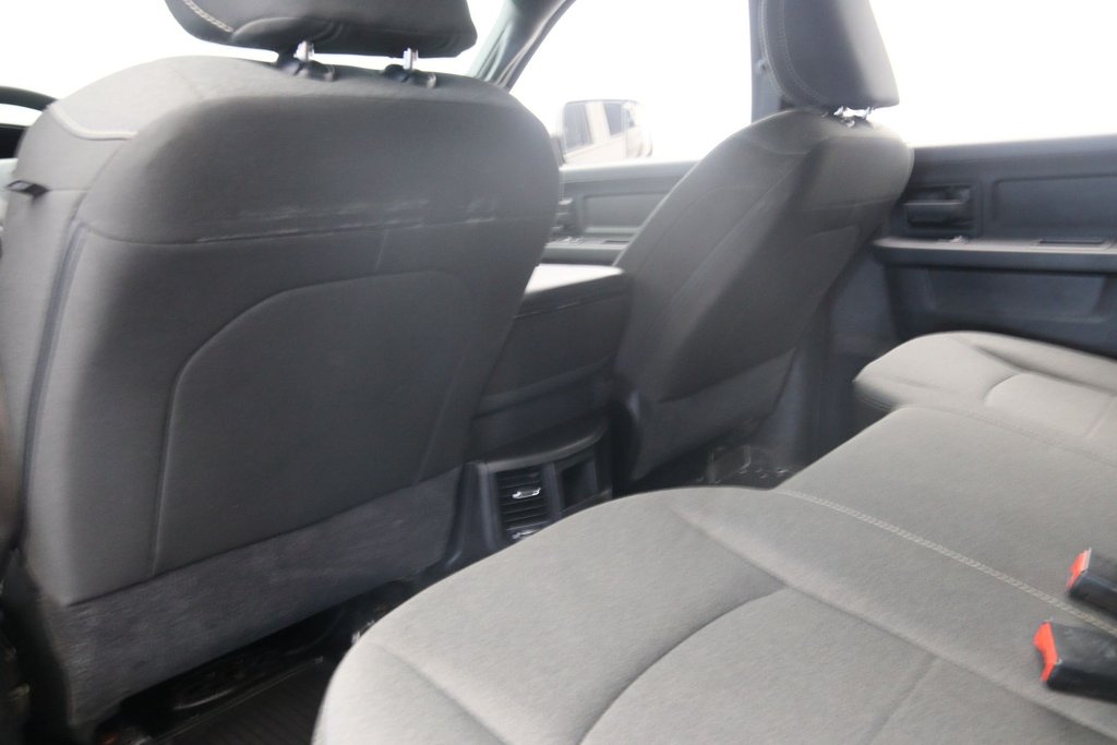 2022 Ram 2500 Tradesman in Chicoutimi, Quebec - 9 - w1024h768px