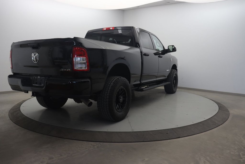 2022 Ram 2500 Tradesman in Chicoutimi, Quebec - 4 - w1024h768px