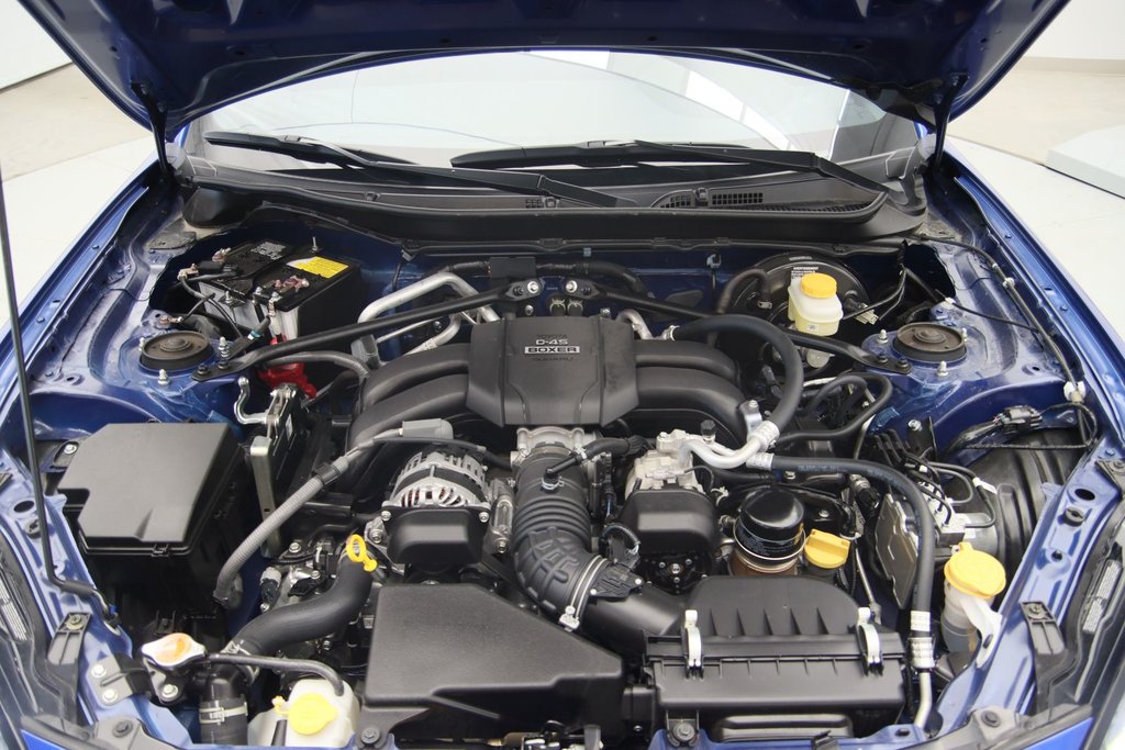 2024 Subaru BRZ in Jonquière, Quebec - 14 - w1024h768px
