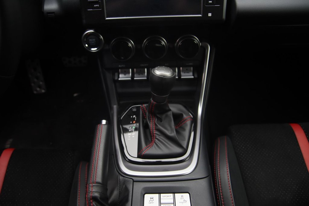 2024 Subaru BRZ in Jonquière, Quebec - 11 - w1024h768px