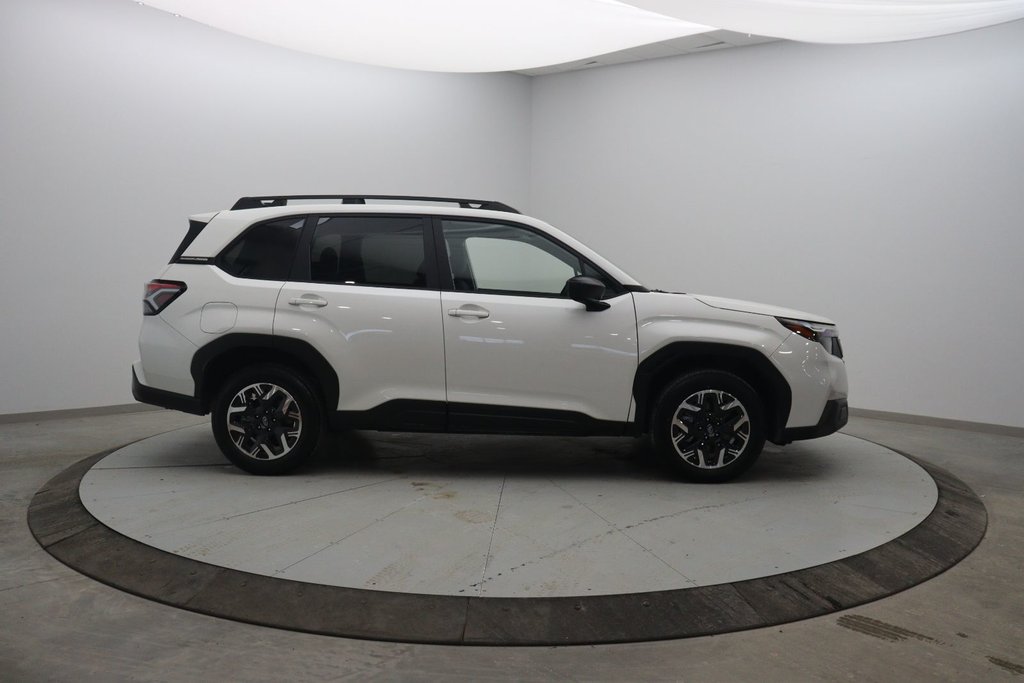 Subaru Forester Convenience 2025 à Chicoutimi, Québec - 3 - w1024h768px