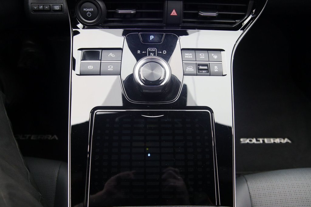2024 Subaru Solterra in Jonquière, Quebec - 14 - w1024h768px
