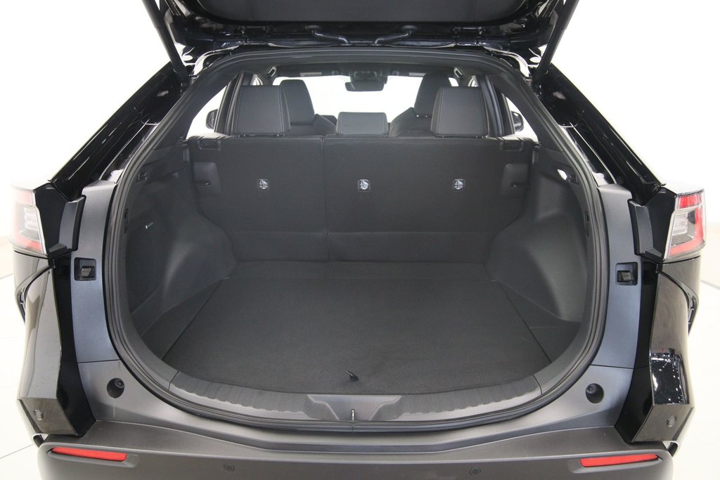 2024 Subaru Solterra in Jonquière, Quebec - 17 - w1024h768px