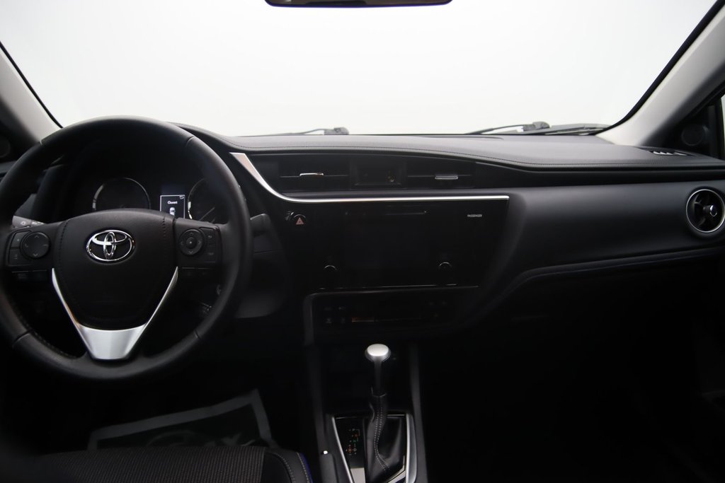 Toyota Corolla  2017 à Sept-Îles, Québec - 10 - w1024h768px