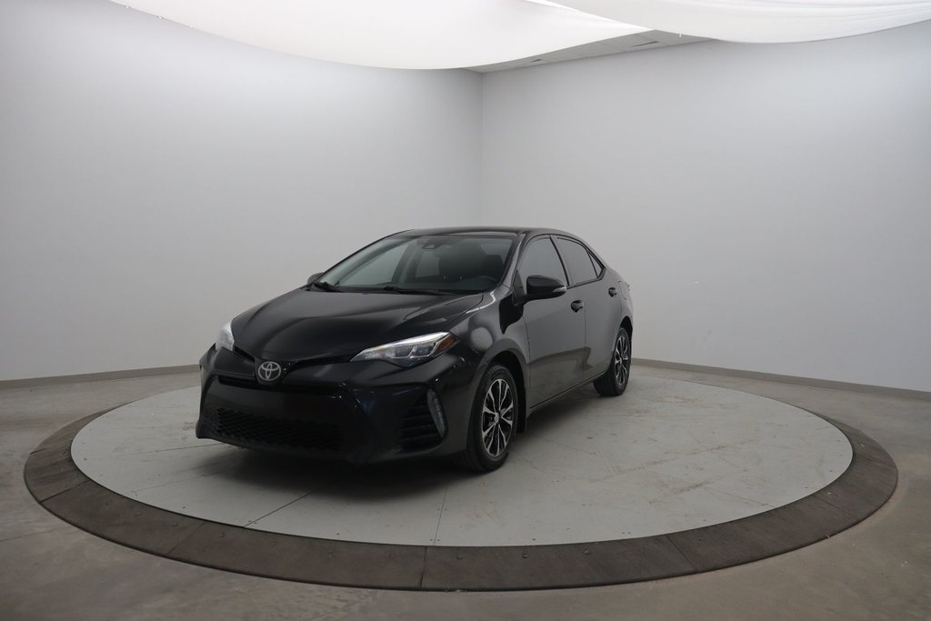 Toyota Corolla  2017 à Sept-Îles, Québec - 1 - w1024h768px