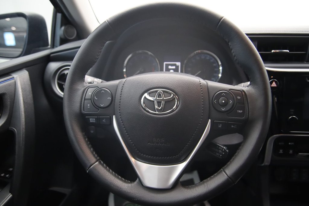 Toyota Corolla  2017 à Sept-Îles, Québec - 11 - w1024h768px