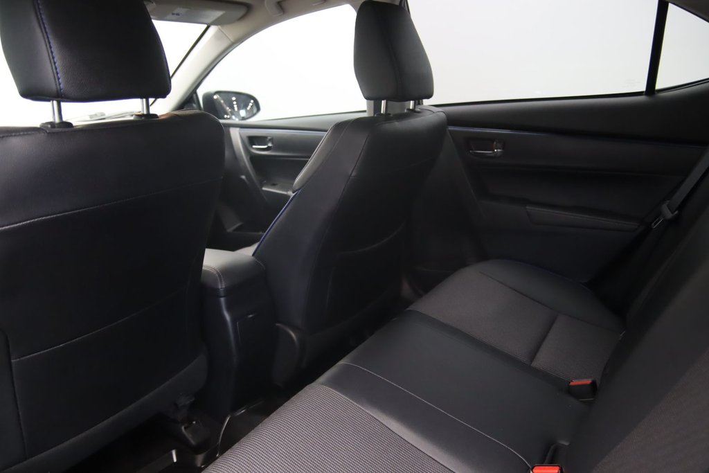 Toyota Corolla  2017 à Sept-Îles, Québec - 8 - w1024h768px