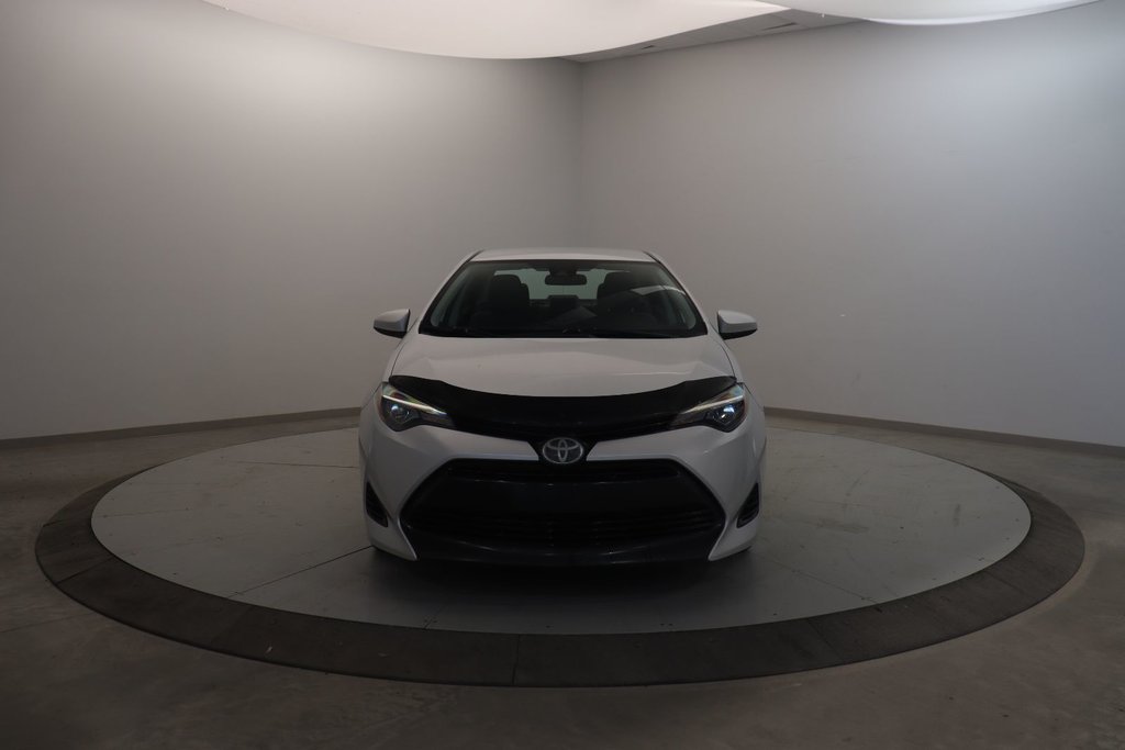 Toyota Corolla  2018 à Jonquière, Québec - 2 - w1024h768px