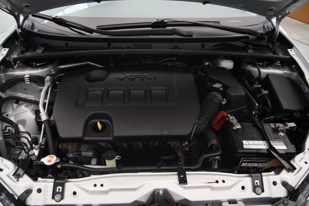Toyota Corolla  2018 à Jonquière, Québec - 16 - w1024h768px