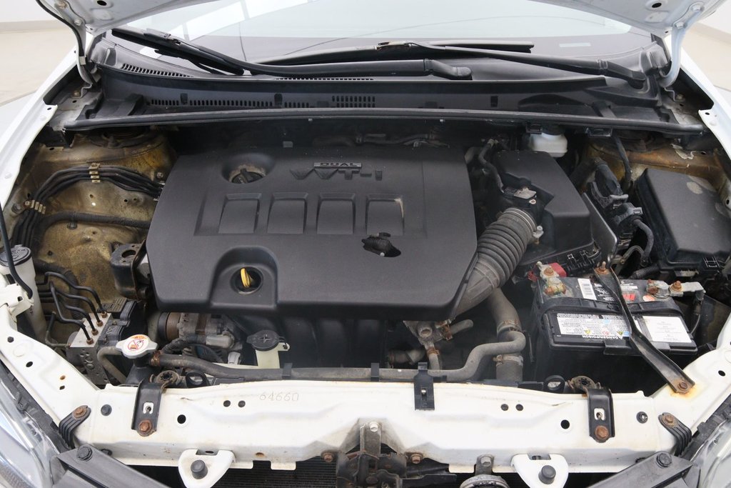 Toyota Corolla  2018 à Jonquière, Québec - 14 - w1024h768px
