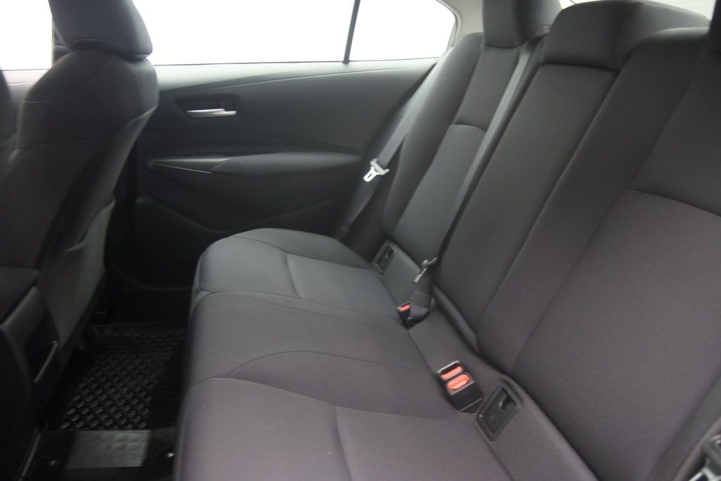 Toyota Corolla  2021 à Sept-Îles, Québec - 9 - w1024h768px