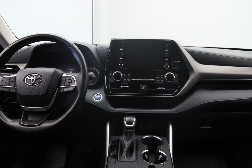 Toyota Highlander Hybrid LE 2022 à Jonquière, Québec - 10 - w1024h768px