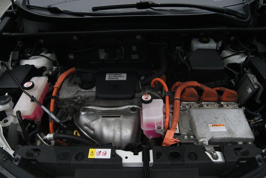 Toyota RAV4 Hybrid  2017 à Jonquière, Québec - 17 - w1024h768px