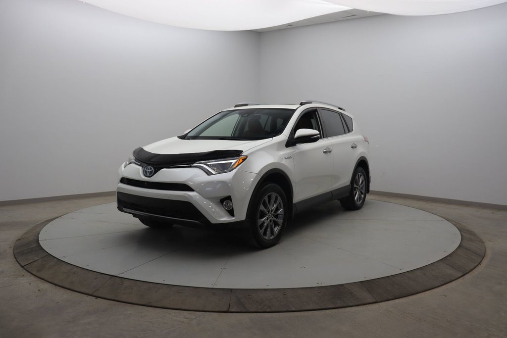 Toyota RAV4 Hybrid  2017 à Jonquière, Québec - 1 - w1024h768px