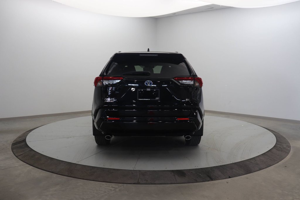 Toyota RAV4 Prime  2023 à Jonquière, Québec - 5 - w1024h768px