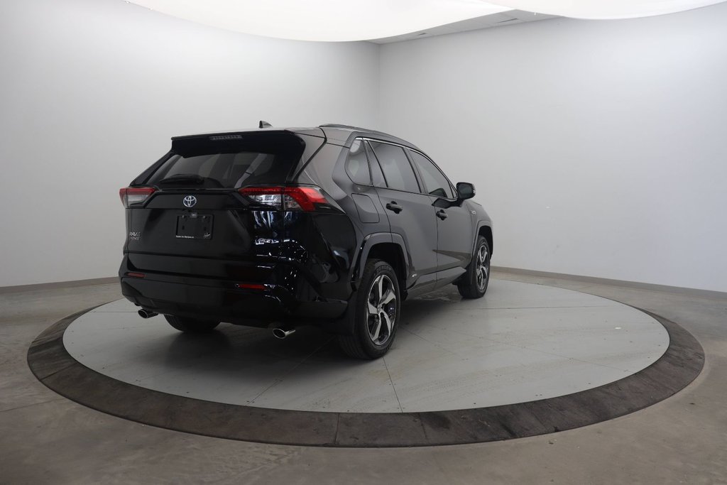 Toyota RAV4 Prime  2023 à Jonquière, Québec - 4 - w1024h768px
