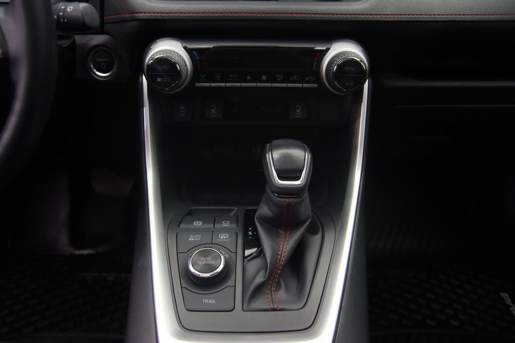 Toyota RAV4 Prime  2023 à Jonquière, Québec - 14 - w1024h768px