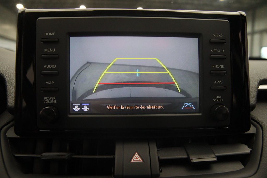 2019 Toyota RAV4 in Sept-Îles, Quebec - 15 - w1024h768px