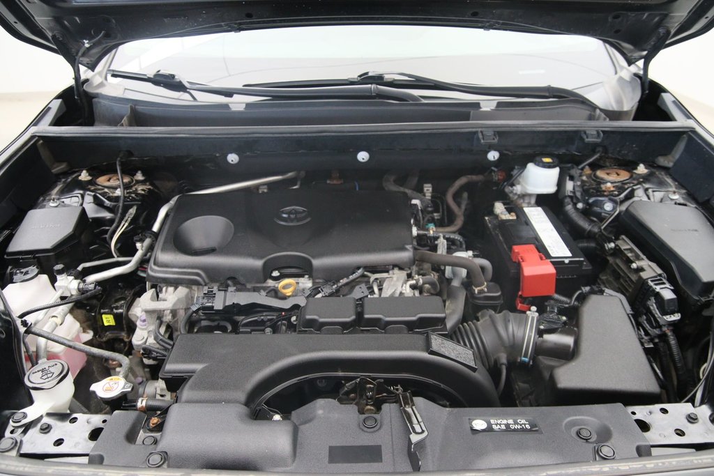 Toyota RAV4 XLE 2019 à Chicoutimi, Québec - 13 - w1024h768px