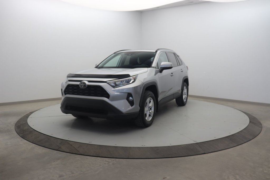2019 Toyota RAV4 in Baie-Comeau, Quebec - 1 - w1024h768px
