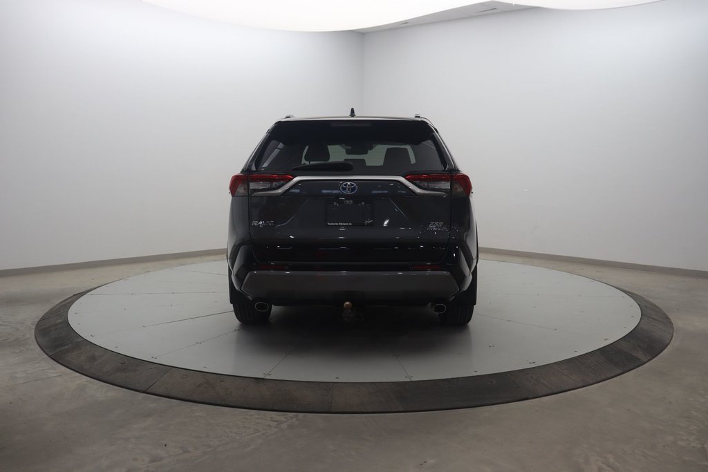 Toyota RAV4  2021 à Jonquière, Québec - 5 - w1024h768px