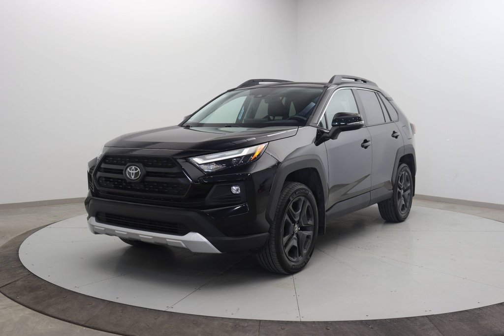 2024 Toyota RAV4 in Sept-Îles, Quebec - 1 - w1024h768px