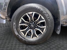 Toyota Tacoma  2023 à Sept-Îles, Québec - 10 - w1024h768px
