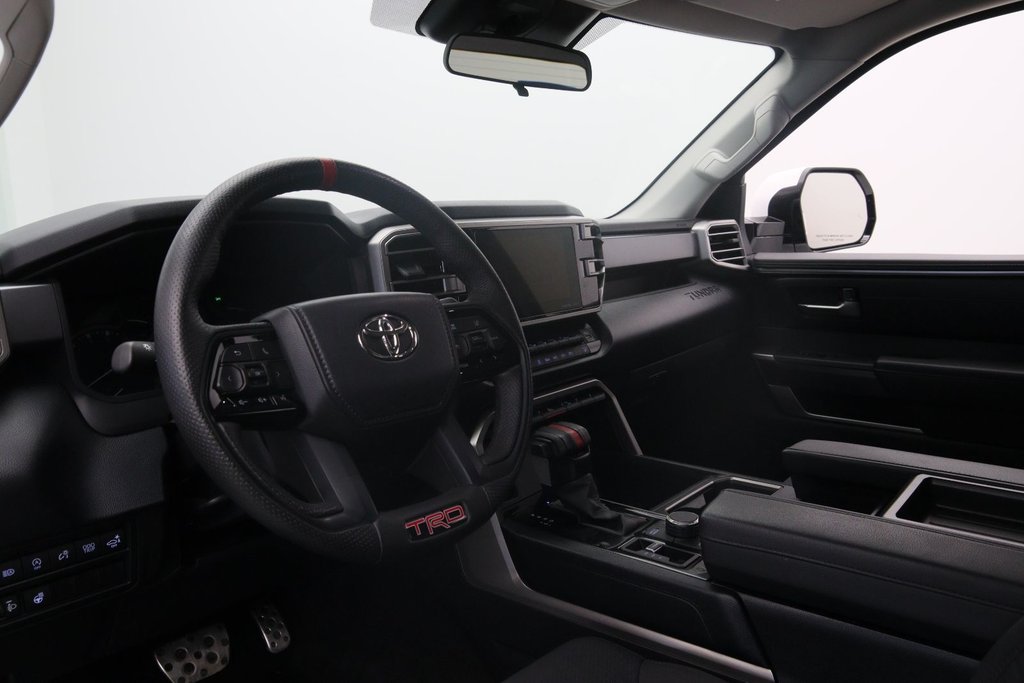 2023 Toyota Tundra in Sept-Îles, Quebec - 7 - w1024h768px
