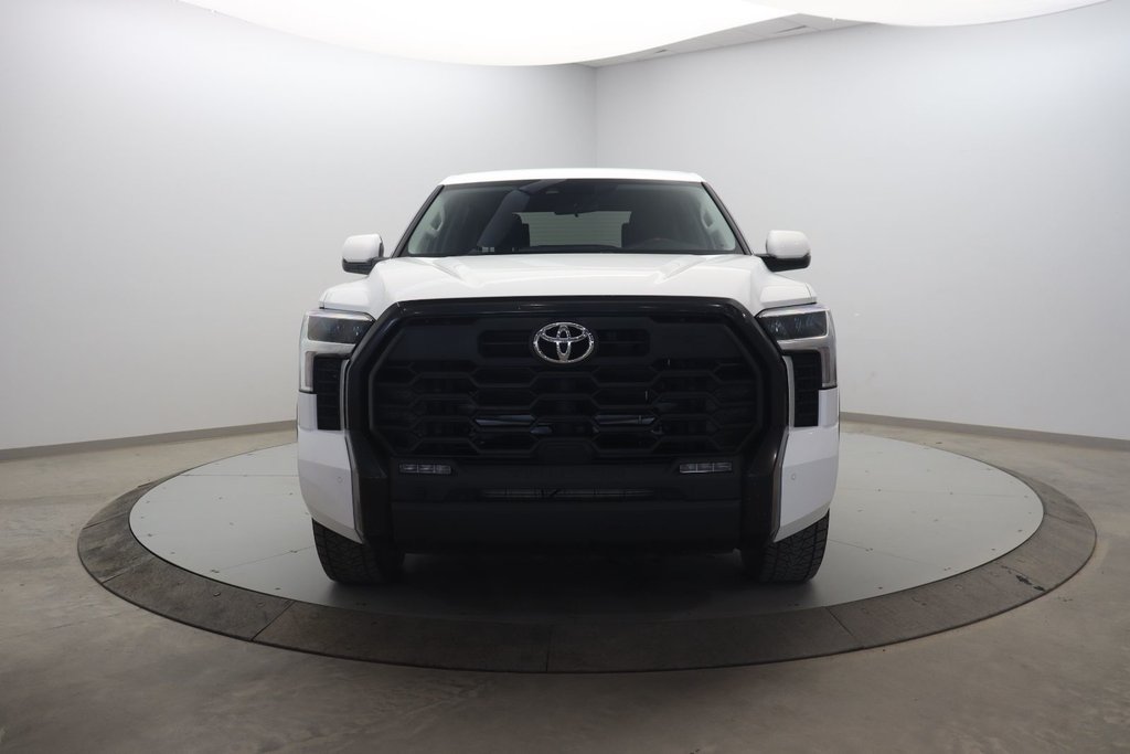 2023 Toyota Tundra in Sept-Îles, Quebec - 2 - w1024h768px